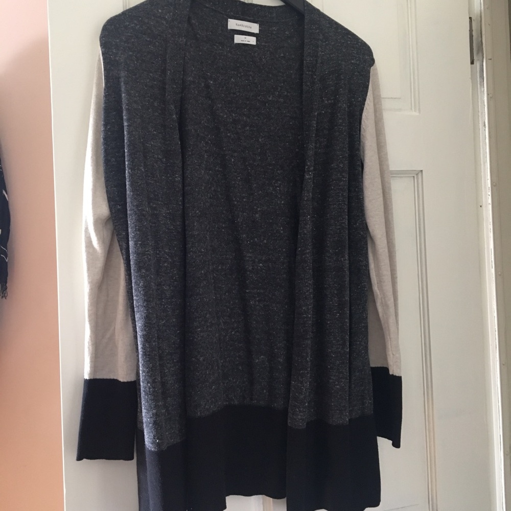 Cardigan - Picture 2 of 4